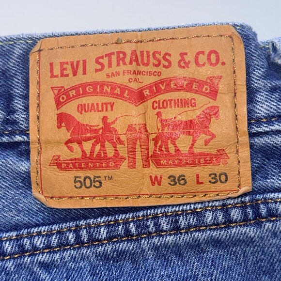 Levi 505 Jeans Mens 36x30 Blue Denim Straight Fit Distressed - Picture 3 of 10